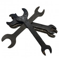 Clef pour le démontage roue...